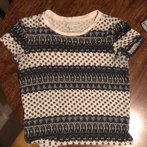 American Eagle printed tee.